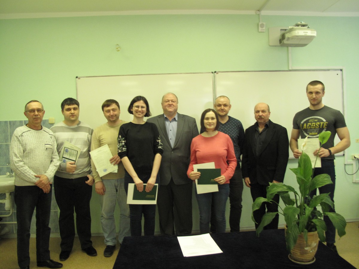 В ИИТ БГУИР состоялось торжественное вручение дипломов слушателям переподготовки